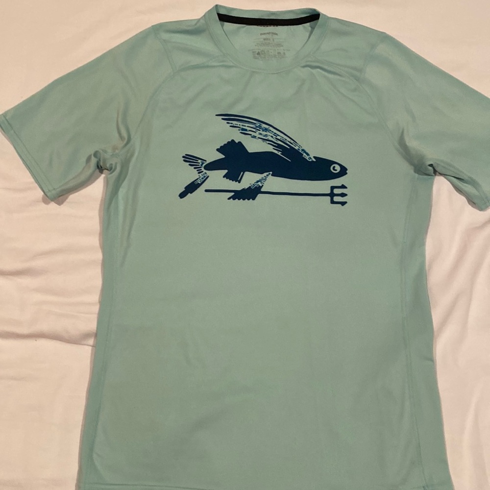 Patagonia Athletic Fish Shirt S
